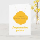 Gouden Medaille Gefeliciteerd met je voornaam Kaart (Gele Bloem)