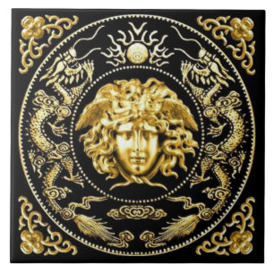 Gouden Medusa en Versierde Wandtegel Tegeltje