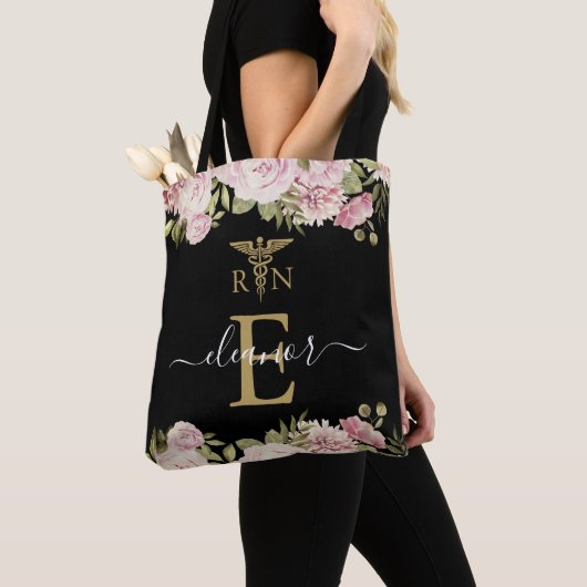 Gouden Monogram Bloem Verpleegkundige Afstudeer T Tote Bag (Dichtbij)