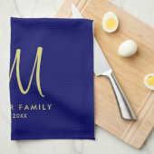 Gouden Monogram Familienaam Marine Blauw Effen Kle Theedoek (Quarter Fold)