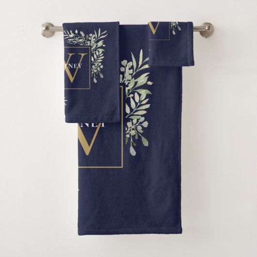 Gouden Monogram Groene Bloemen Navyblauw Bad Handdoek (Insitu)