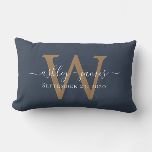 Gouden Monogram Huwelijksdatum Donkerblauw Kussen (Voorkant)