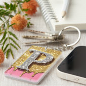 Gouden Monogram Letter P Roze Diamanten Initiaal C Sleutelhanger (Voorkant Rechts)