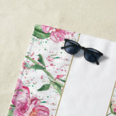 Gouden Monogram Roze Pioenrozen Groene Bladeren Jo Strandlaken (In situ)