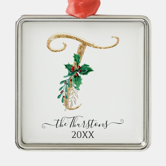 Gouden Monogram T Glitter Kerst Holly Foliage Metalen Ornament (Voorkant)