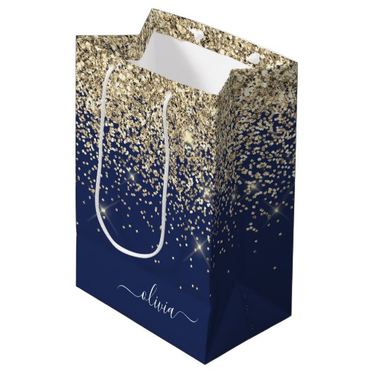 Gouden Navy Blauwe Glitter Script Monogram Meisjes Medium Cadeauzakje (Voorkant Gekanteld)