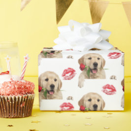 gouden opvrager met roos en kussen cadeaupapier