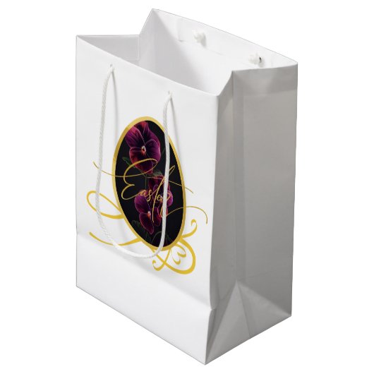 Gouden Paasei en Elegante Iris Medium Cadeauzakje (Voorkant Gekanteld)