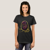 Gouden Paasei met Elegante Paarse Iris T-shirt (Voorkant volledig)