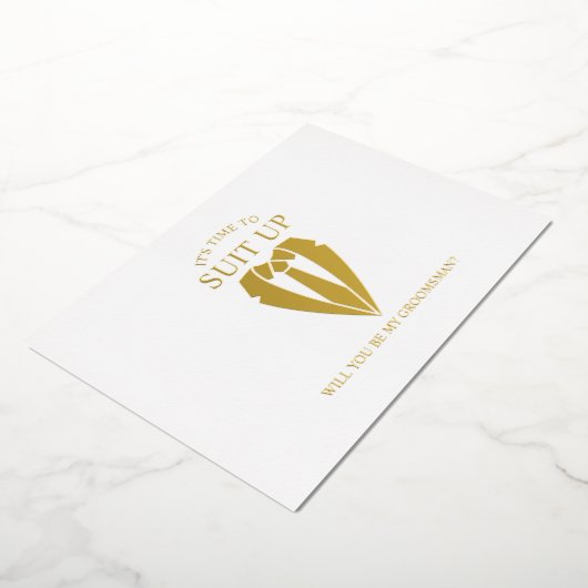 Gouden pak Gepersonaliseerde Groomsman Voorstel Folie Uitnodiging (Gedraaid)
