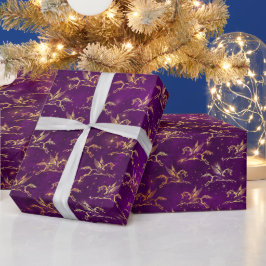 Gouden Pegasus Glanspatroon op Koninklijk Paars Cadeaupapier