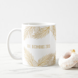 Gouden Pinecones en Pine Naalden Kerstmis Koffiemok
