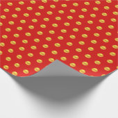 Gouden polka stippen op rood cadeaupapier (Hoek)