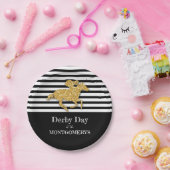 Gouden racepaard op zwart-witte strepen papieren bordje (Feest)