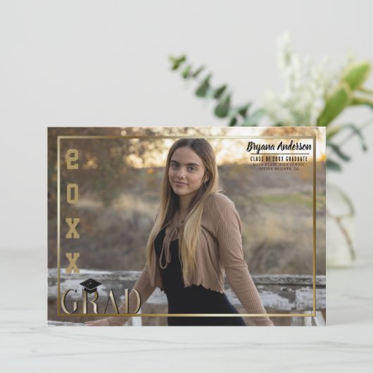 Gouden rand afstudeerfoto aankondiging afstuderen (Staand voorkant)