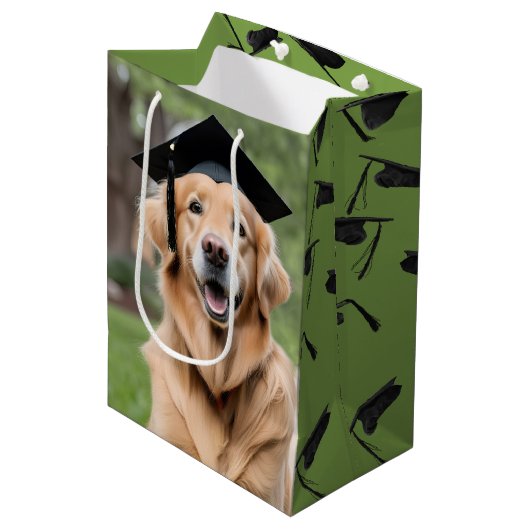 Gouden Retriever Dragen Graduation Cap Medium Cadeauzakje (Voorkant Gekanteld)
