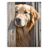 Gouden Retriever in schuurdeur Notitieboek (Voorkant)