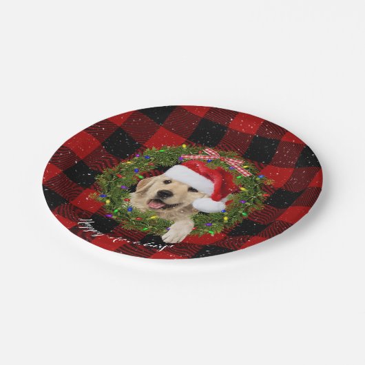 Gouden retriever krans op buffelplaid papieren bordje (Gekanteld)