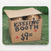 Gouden Retrievers in Kissing Booth Muismat (Voorkant)