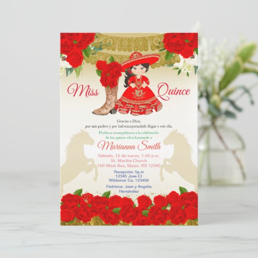 Gouden rode Charro Quinceañera uitnodiging (Staand voorkant)