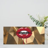 Gouden Rode Druppelende Lippen Make-up Cadeaubon Kaart (Staand voorkant)