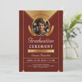 Gouden Rood Aangepaste Foto Afstuderen Ceremonie Kaart (Staand voorkant)