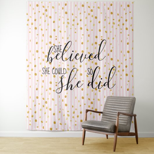 Gouden & Roze Streepstip geloofde ze kon Wandkleed (In situ)