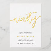 Gouden Script 90ste Verjaardagsfeest Folie Uitnodiging (Voorkant)