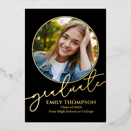 Gouden Script Afstudeerfoto Multi-fotosjabloon Folie Uitnodiging (Voorkant)