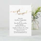 Gouden Script We Got Married Confetti Rugzijde Kaart (Staand voorkant)