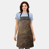 Gouden Shamrock St.Patrick`s Day,Bruin Leer Schort (Gedragen)