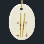 Gouden ski's en palen | Retro ski-illustratie Keramisch Ornament<br><div class="desc">Moderne alpineskiën,  skiën,  skithema-design met gouden ski's en gouden stokken. Eenvoudige feestelijke vakantie gouden ski-illustratie voor skiliefhebbers.</div>