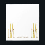 Gouden ski's Polen |  Ski Illustration Cream Notitieblok<br><div class="desc">Moderne alpineskiën,  skiën,  skithema-design met gouden ski's en gouden stokken. Eenvoudige feestelijke vakantie gouden ski-illustratie voor skiliefhebbers.</div>