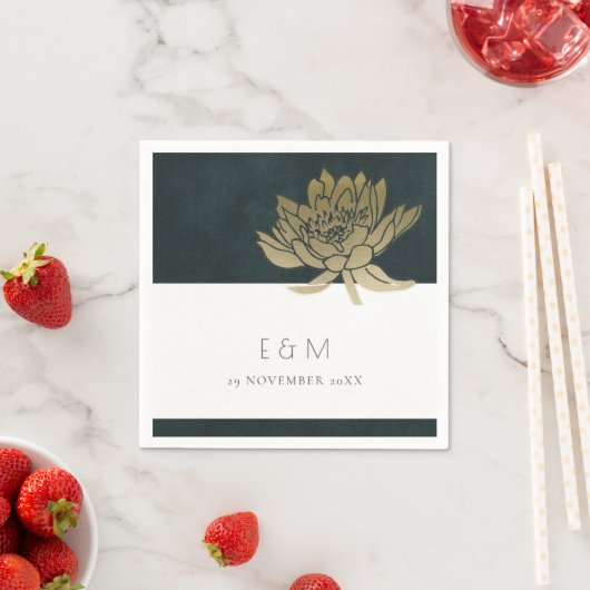 GOUDEN SMARAGD GROENE LOTUS FLORALE MONOGRAM TROUW SERVET (Insitu)