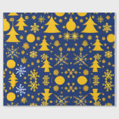 Gouden Sneeuwvlokken en Bomen Feestelijk Patroon Cadeaupapier (Vlak)