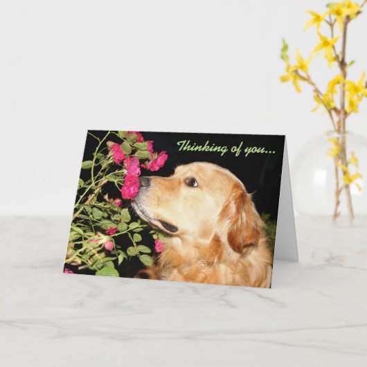 Gouden snuivende bloemen en denken aan jou kaart (Gele Bloem)