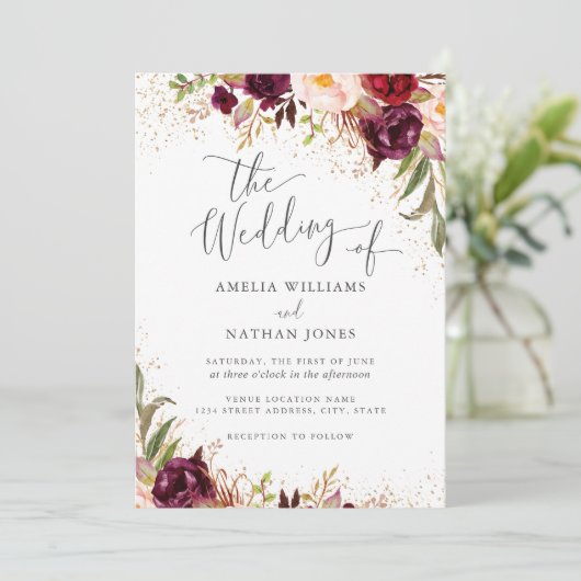 Gouden stof Bourgondië Floral Fall Wedding Kaart (Staand voorkant)