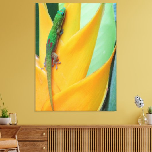 Gouden Stofdag Gecko op een Heliconia Canvas Afdruk (Insitu (Woonkamer))