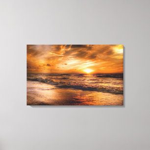 Gouden strand zonsondergang bewolkte lucht canvas afdruk