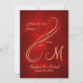 Gouden Swirl Monogram Hoge Rood Huwelijk Kaart (Voorkant)