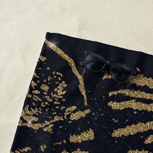 Gouden tijger zwart ontwerp strandlaken (In situ)