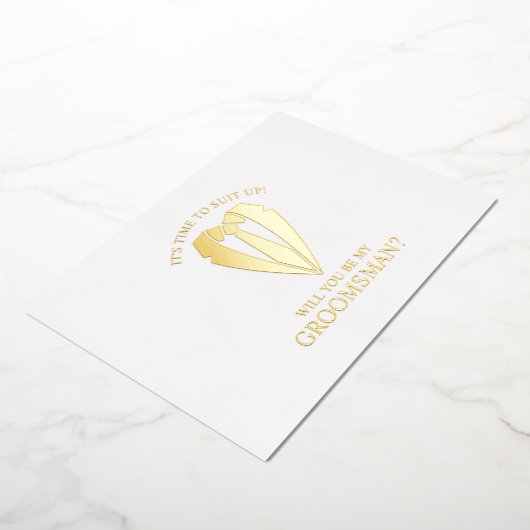 Gouden Trouwpak Gepersonaliseerde Groomsman Voorst Folie Uitnodiging (Gedraaid)