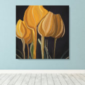 Gouden Tulp Trio op Zwart Canvas Afdruk (Insitu (Houten vloer))