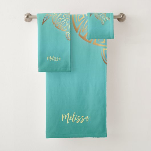 Gouden Turquoise Schildpadden Monogram Bad Handdoek (Insitu)