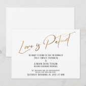 Gouden Typografie Liefde is Patient Wedding Delay  Kaart (Voorkant / Achterkant)
