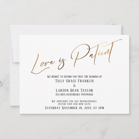 Gouden Typografie Liefde is Patient Wedding Delay  Kaart (Voorkant)