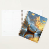 Gouden Viking-geïnspireerde boot rustend op het my Planner (Display)