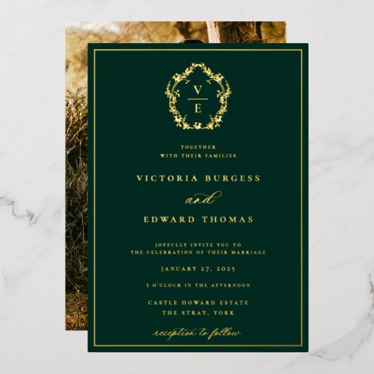 Gouden Vintage Crest Monogram Huwelijksfoto Folie Uitnodiging (Voorkant / Achterkant)