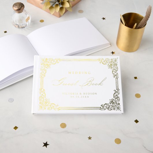 Gouden Vintage Frame Elegante Script Bruiloft Gastenboek (Voorkant open)