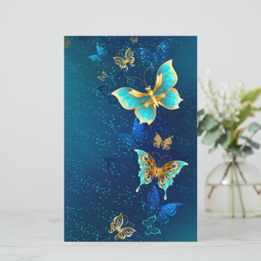Gouden vlinders op een blauwe achtergrond briefpapier (Staand voorkant)